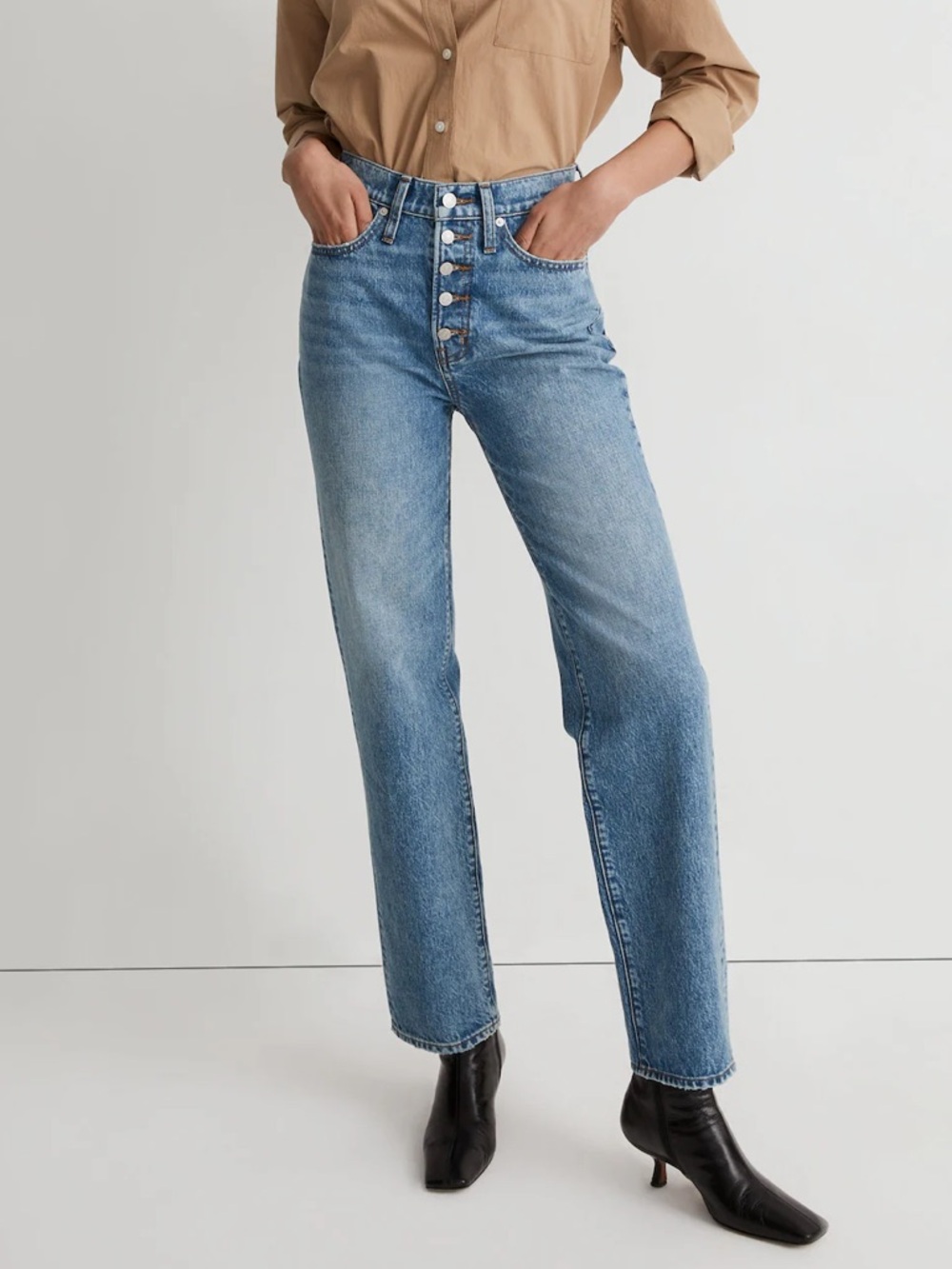 Madewell High-Rise Perfect Vintage Straight Jeans in Light Blue Wash
